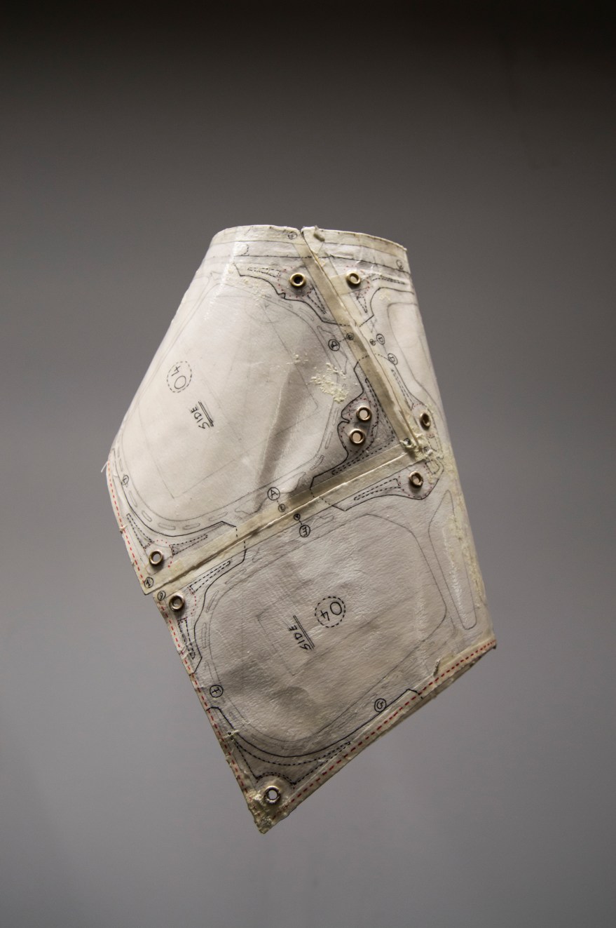 09_The tailor shop_04